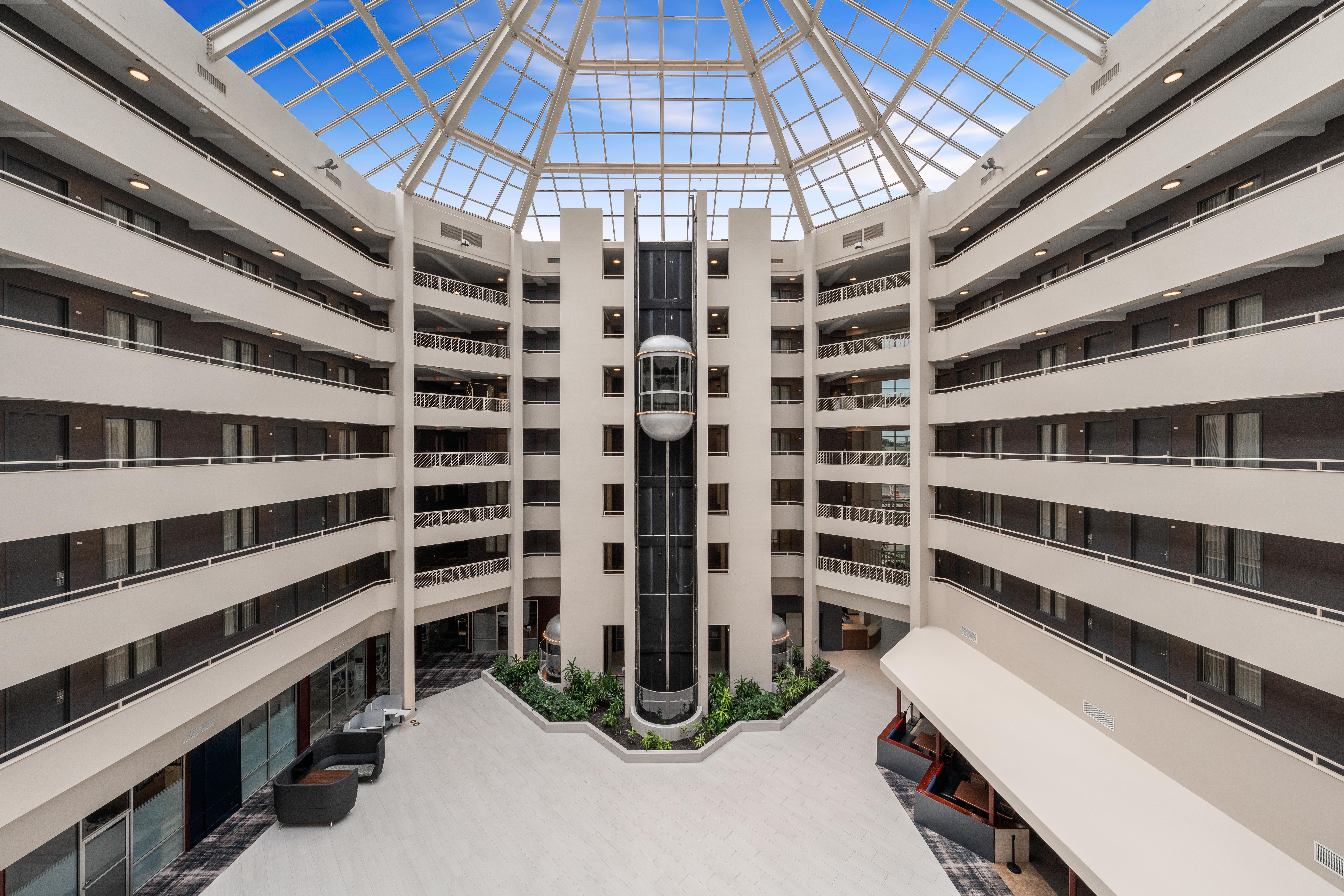 Crowne Plaza Suites Arlington By Ihg מראה חיצוני תמונה
