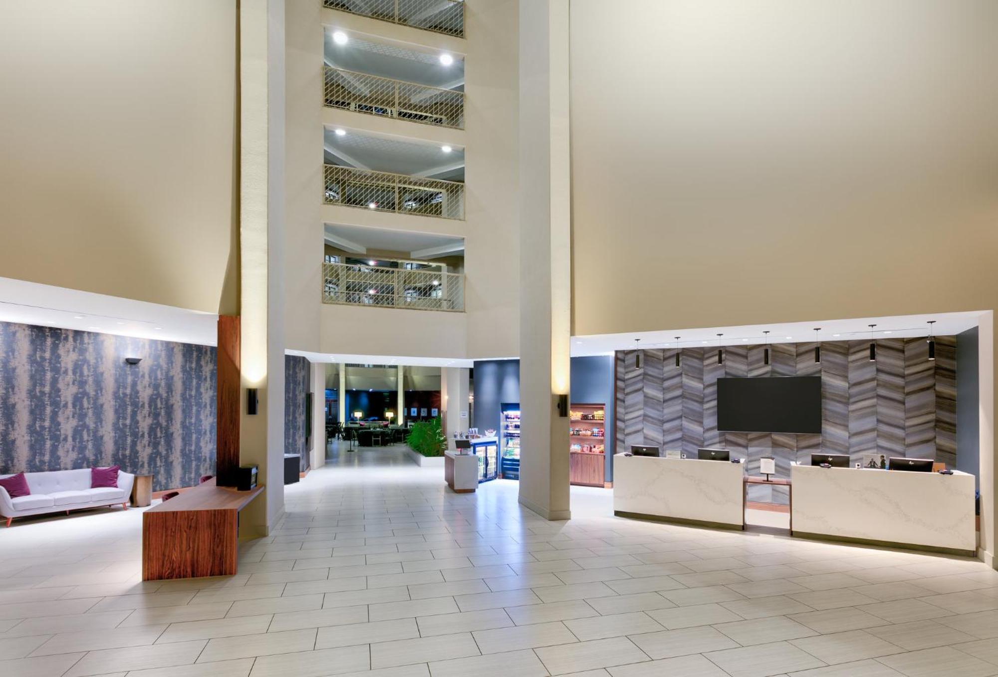 Crowne Plaza Suites Arlington By Ihg מראה חיצוני תמונה