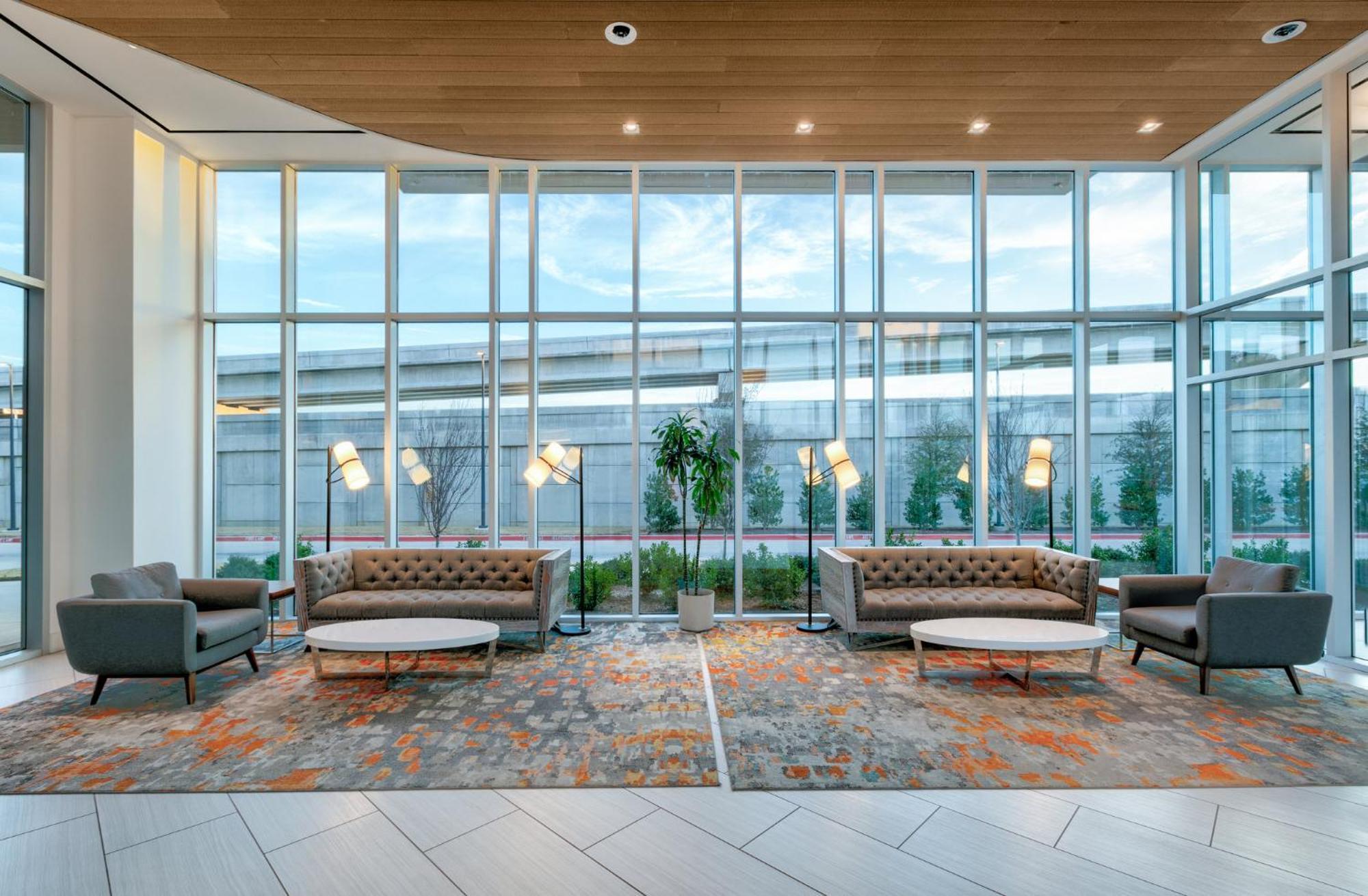 Crowne Plaza Suites Arlington By Ihg מראה חיצוני תמונה