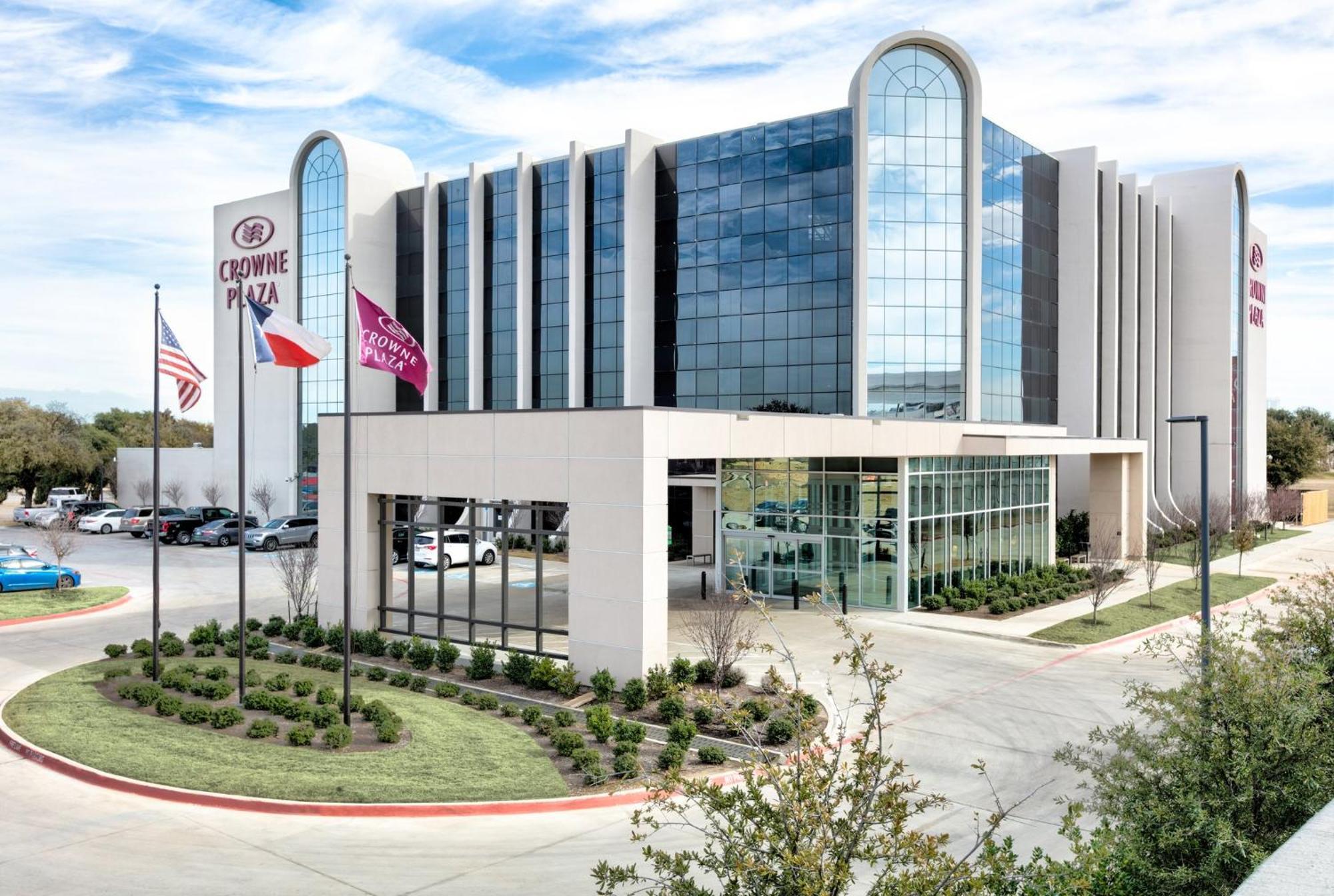 Crowne Plaza Suites Arlington By Ihg מראה חיצוני תמונה