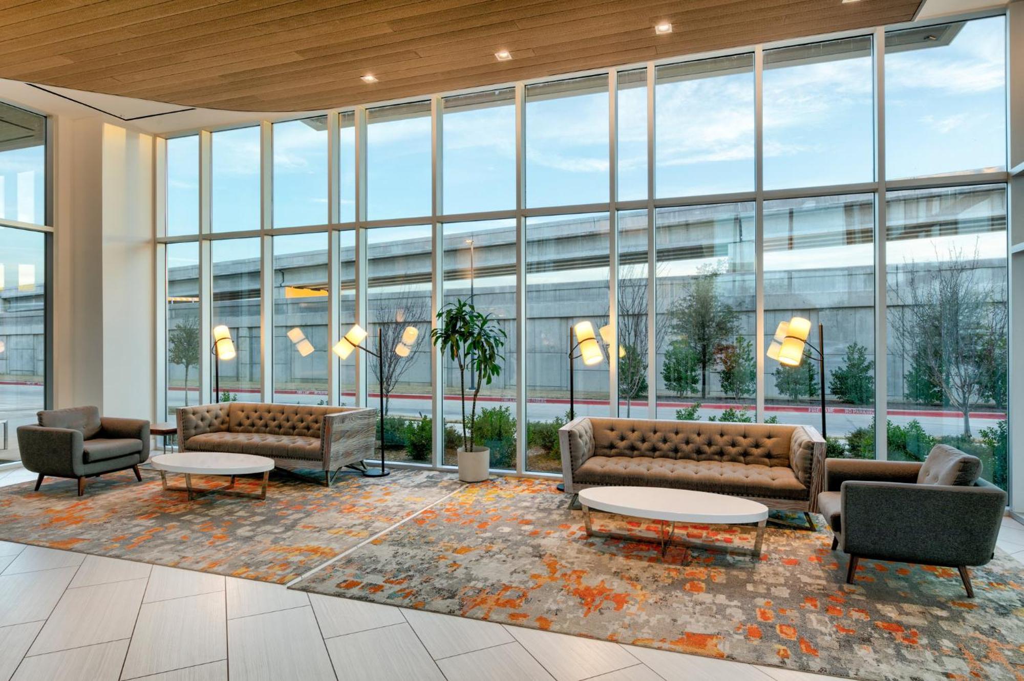 Crowne Plaza Suites Arlington By Ihg מראה חיצוני תמונה